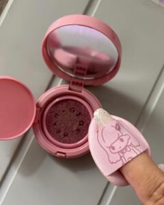 رژگونه کوشنی Gege Bear